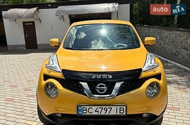Внедорожник / Кроссовер Nissan Juke 2015 в Славском
