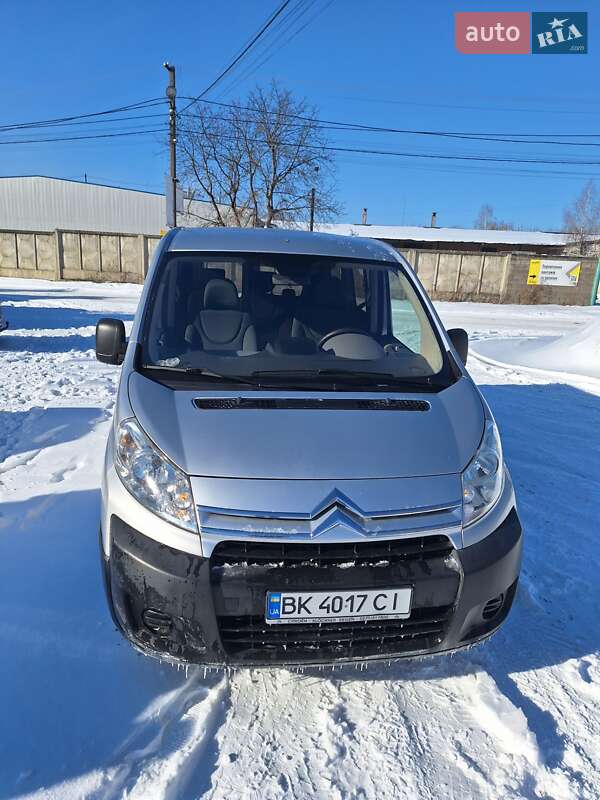 Минивэн Citroen Jumpy 2009 в Костополе