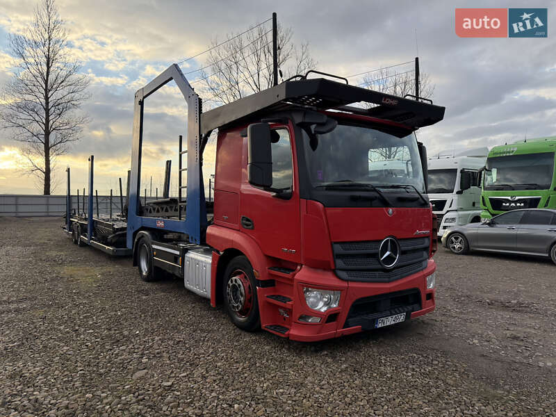 Автовоз Lohr JV 1999 в Долине Автовоз Lohr JV 1999 в Долине