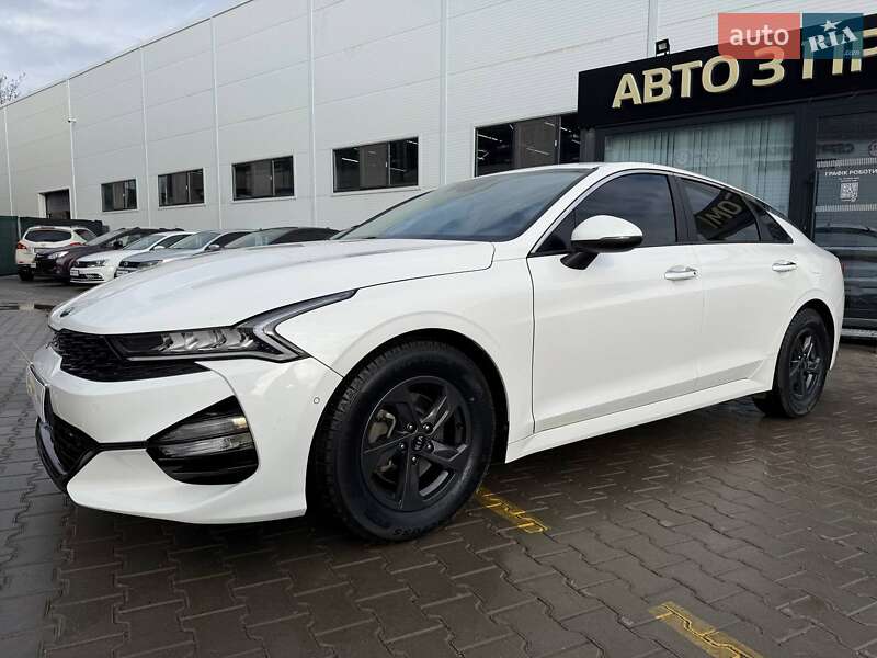 Седан Kia K5 2020 в Одессе