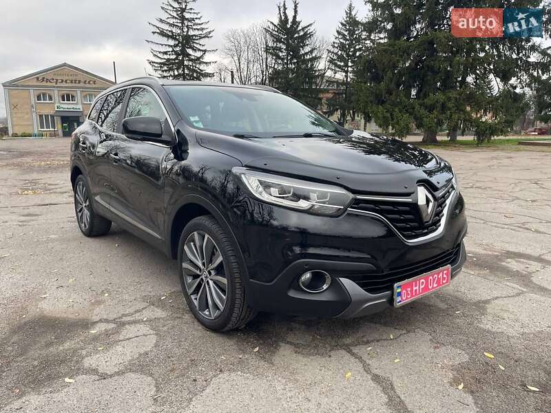 Внедорожник / Кроссовер Renault Kadjar 2016 в Новоархангельске