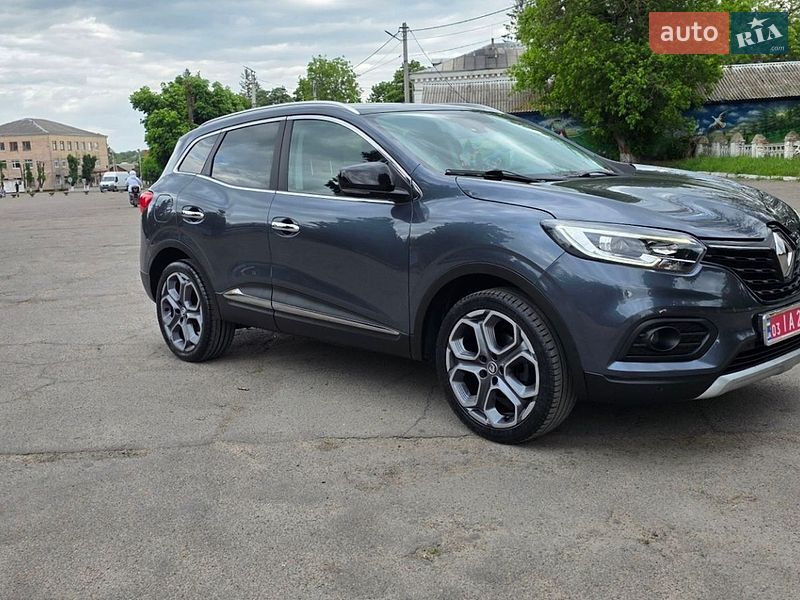 Внедорожник / Кроссовер Renault Kadjar 2021 в Новоархангельске