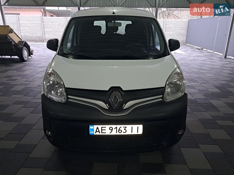 Минивэн Renault Kangoo 2015 в Новомосковске