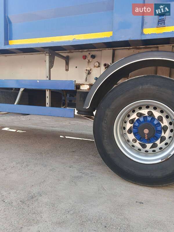 Зерновоз - полуприцеп Bodex KIS 3W-S 2010 в Запорожье Зерновоз - полуприцеп Bodex KIS 3W-S 2010 в Запорожье