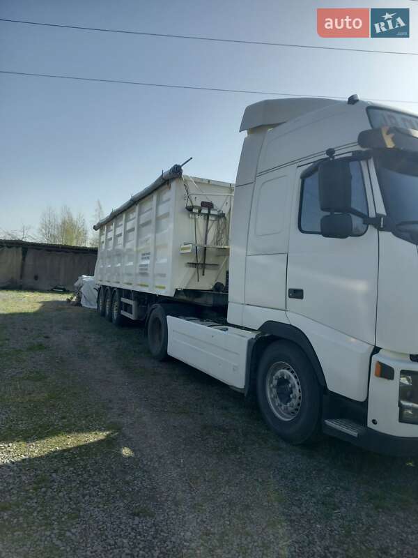 Зерновоз - полуприцеп Bodex KIS 2010 в Сарнах