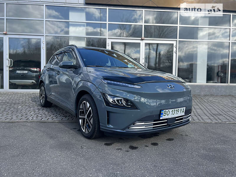 Позашляховик / Кросовер Hyundai Kona Electric 2022 в Тернополі