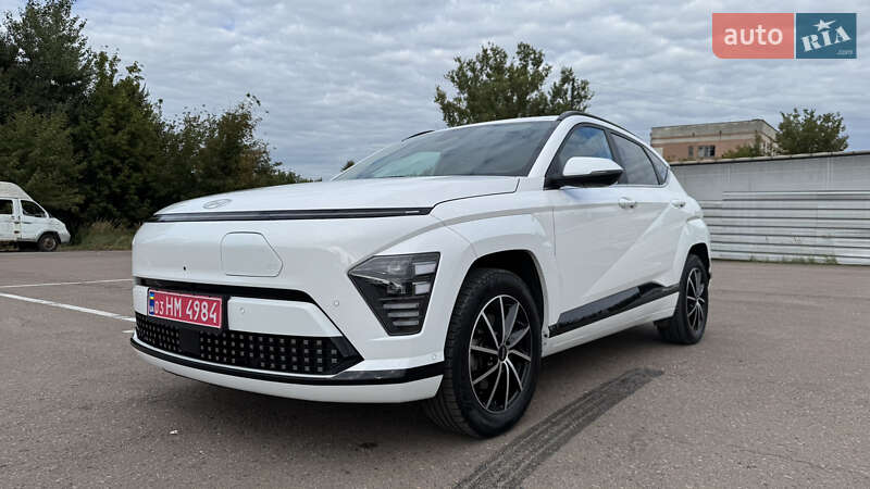Позашляховик / Кросовер Hyundai Kona Electric 2023 в Рівному Позашляховик / Кросовер Hyundai Kona Electric 2023 в Рівному