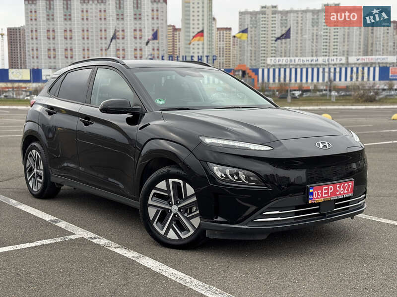 Внедорожник / Кроссовер Hyundai Kona 2022 в Киеве