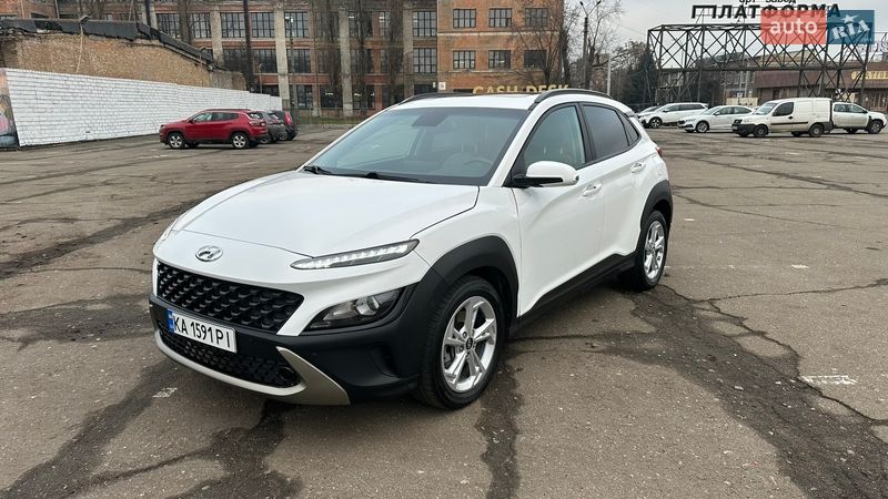 Внедорожник / Кроссовер Hyundai Kona 2021 в Киеве
