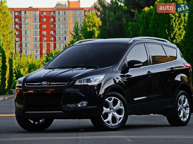 Внедорожник / Кроссовер Ford Kuga 2014 в Днепре