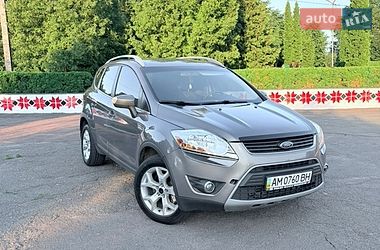 Внедорожник / Кроссовер Ford Kuga 2012 в Андрушевке