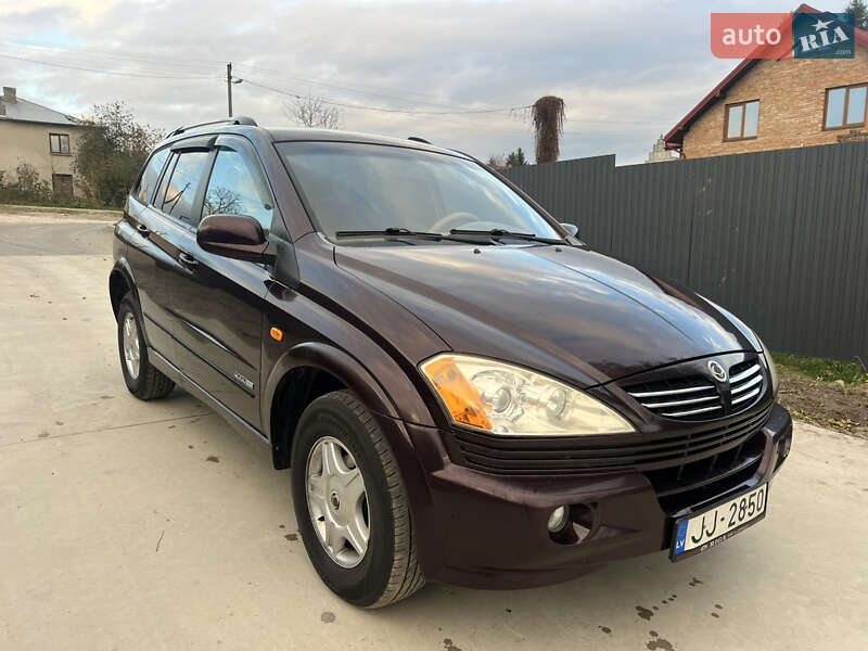 Позашляховик / Кросовер SsangYong Kyron 2007 в Львові
