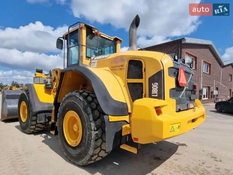 Фронтальні навантажувачі Volvo L 180 2013 в Одесі