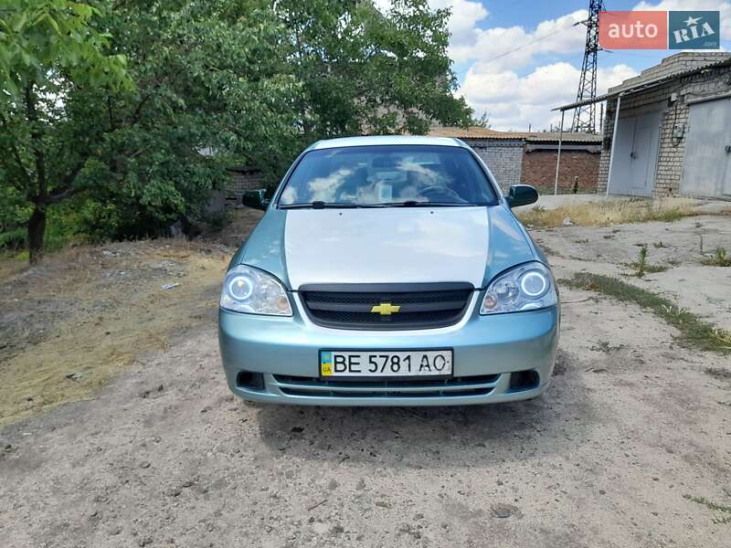Седан Chevrolet Lacetti 2008 в Николаеве