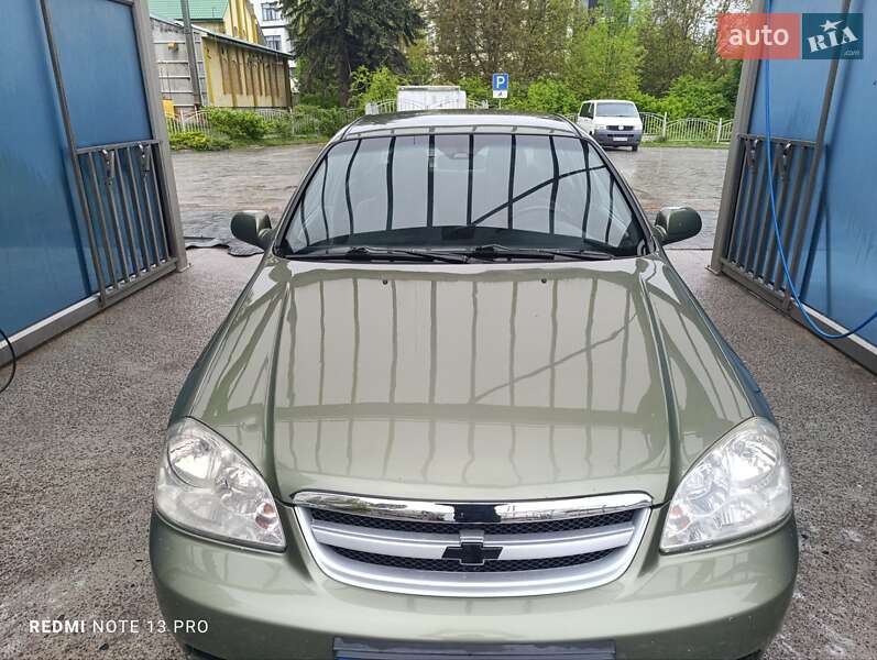 Седан Chevrolet Lacetti 2005 в Тернополі