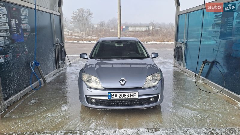Лифтбек Renault Laguna 2008 в Кропивницком