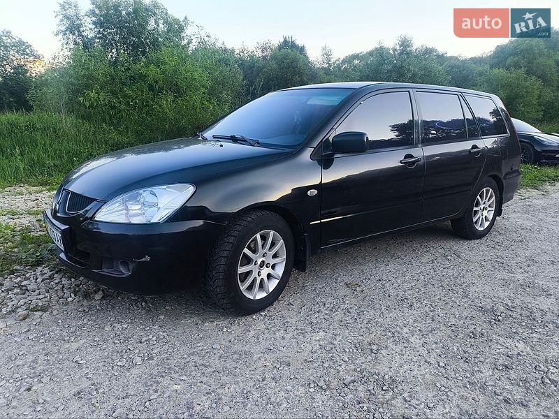 Универсал Mitsubishi Lancer 2004 в Долине