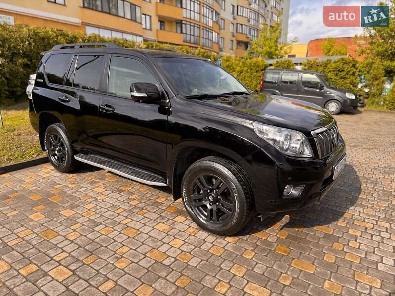Внедорожник / Кроссовер Toyota Land Cruiser Prado 2012 в Львове