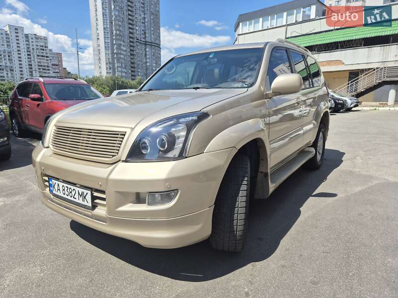 Позашляховик / Кросовер Toyota Land Cruiser Prado 2007 в Києві Позашляховик / Кросовер Toyota Land Cruiser Prado 2007 в Києві