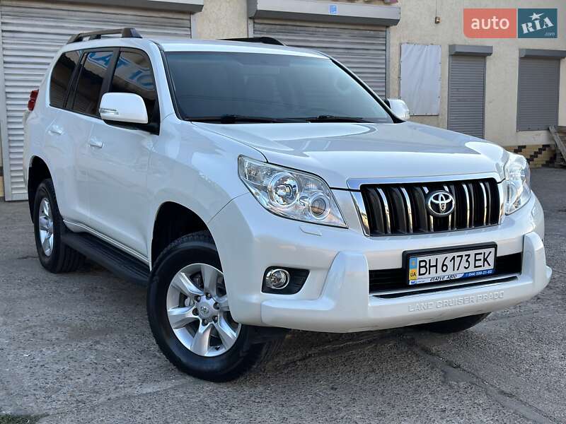 Внедорожник / Кроссовер Toyota Land Cruiser Prado 2010 в Одессе