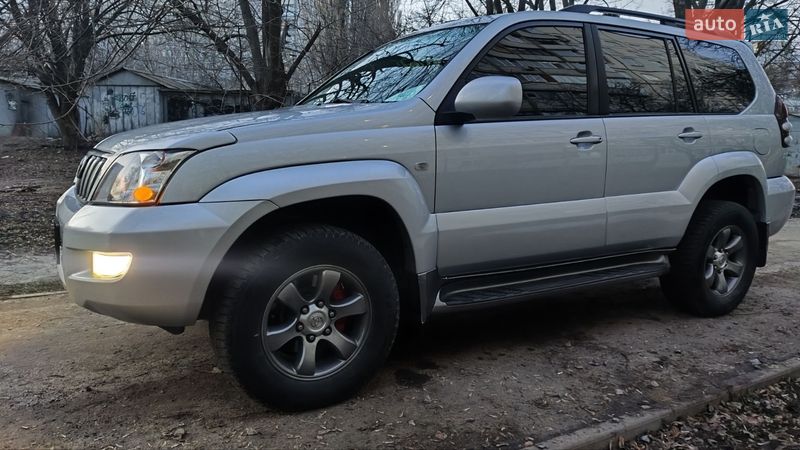 Внедорожник / Кроссовер Toyota Land Cruiser Prado 2007 в Харькове