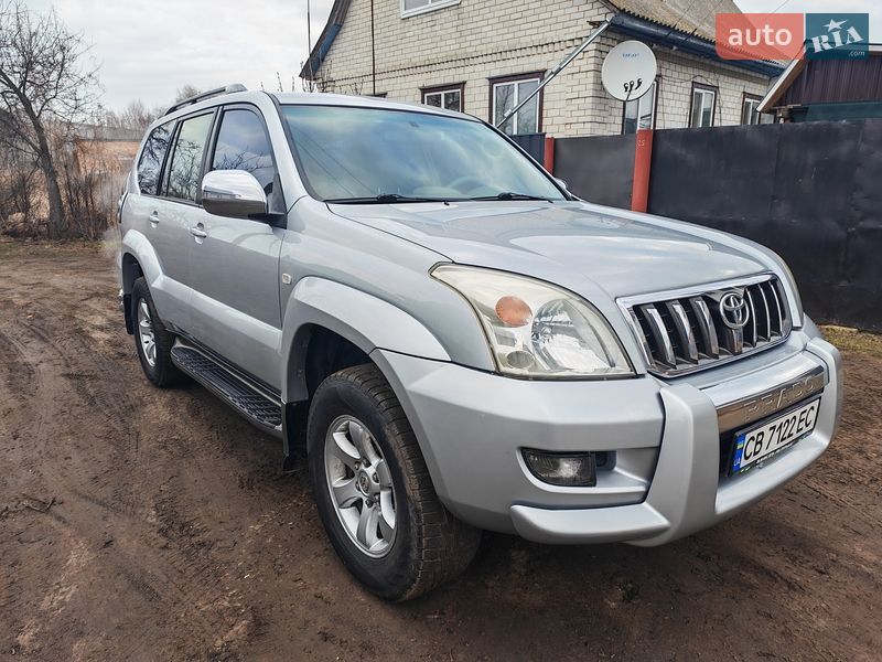 Внедорожник / Кроссовер Toyota Land Cruiser Prado 2005 в Нежине