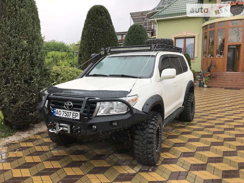 Позашляховик / Кросовер Toyota Land Cruiser 2007 в Тячеві