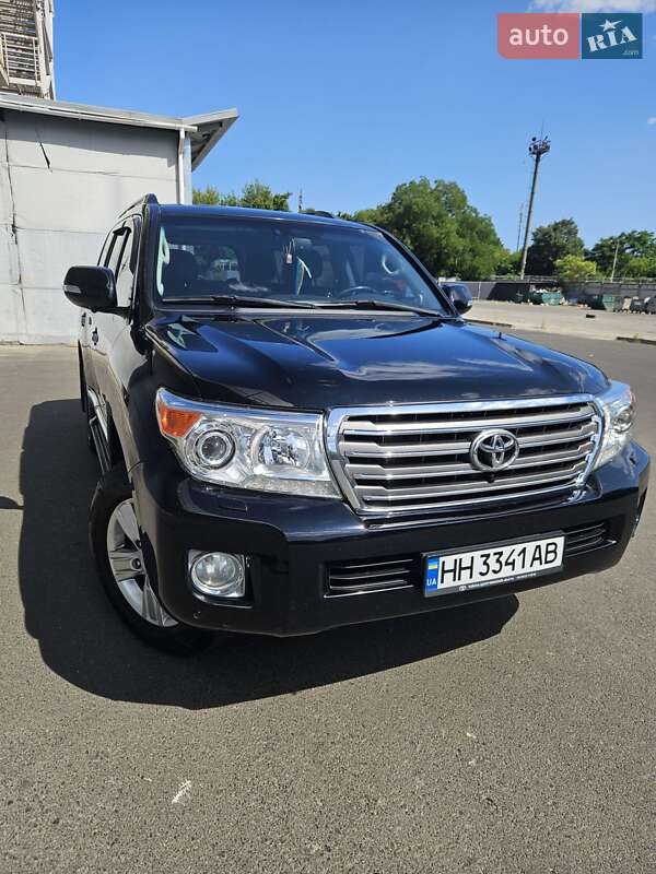 Внедорожник / Кроссовер Toyota Land Cruiser 2014 в Одессе Внедорожник / Кроссовер Toyota Land Cruiser 2014 в Одессе