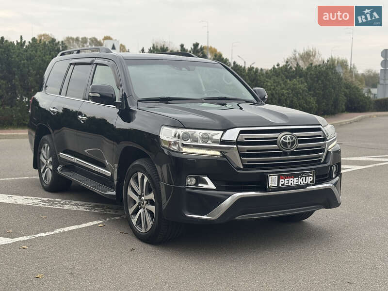 Внедорожник / Кроссовер Toyota Land Cruiser 2016 в Киеве