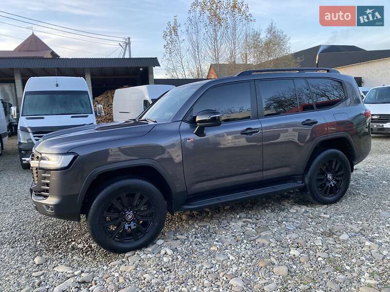 Внедорожник / Кроссовер Toyota Land Cruiser 2021 в Хусте Внедорожник / Кроссовер Toyota Land Cruiser 2021 в Хусте