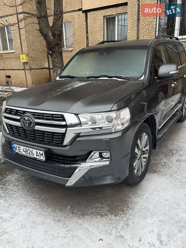 Внедорожник / Кроссовер Toyota Land Cruiser 2019 в Кривом Роге Внедорожник / Кроссовер Toyota Land Cruiser 2019 в Кривом Роге