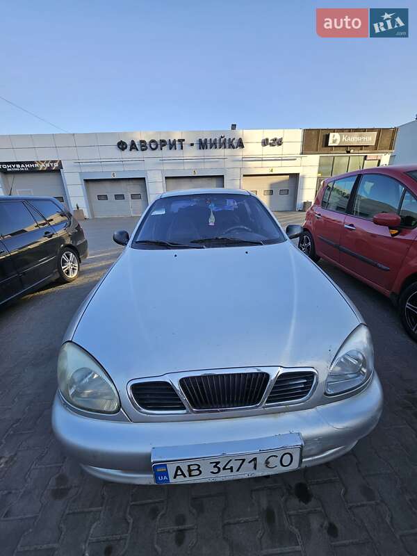 Седан Daewoo Lanos 1998 в Виннице