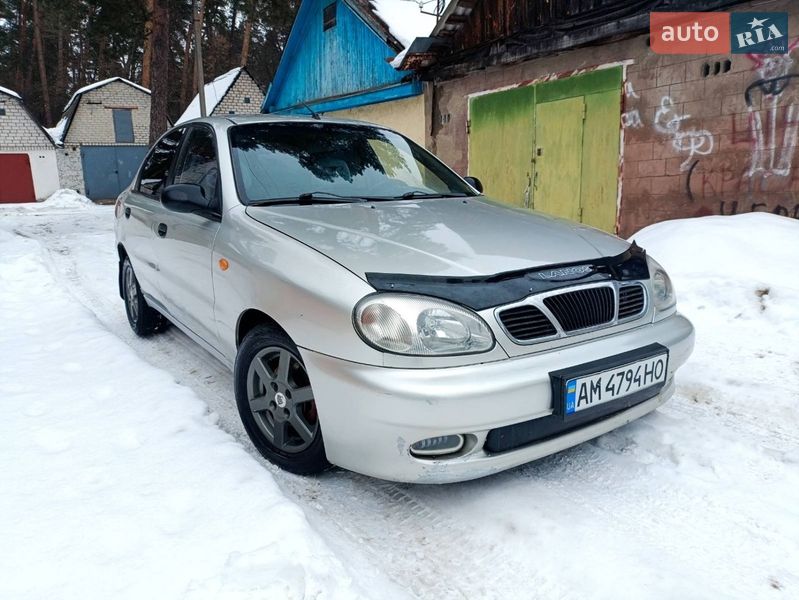 Седан Daewoo Lanos 2008 в Озерном