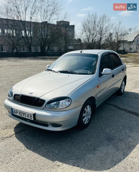 Хэтчбек Daewoo Lanos 2004 в Вольнянске Хэтчбек Daewoo Lanos 2004 в Вольнянске