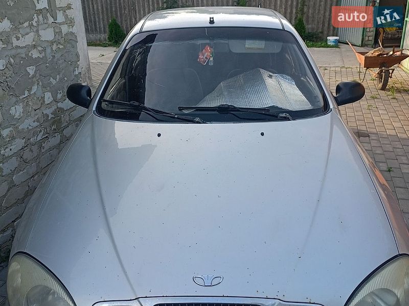 Седан Daewoo Lanos 2004 в Харькове