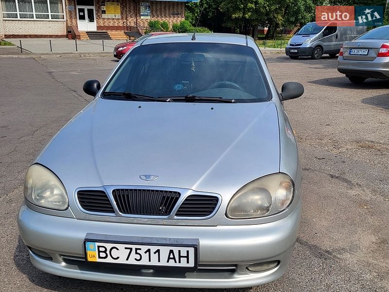 Седан Daewoo Lanos 2004 в Львове