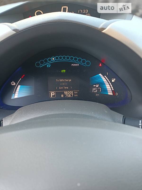 Хэтчбек Nissan Leaf 2013 в Житомире Хэтчбек Nissan Leaf 2013 в Житомире