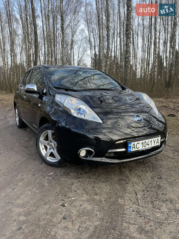 Хэтчбек Nissan Leaf 2014 в Ковеле