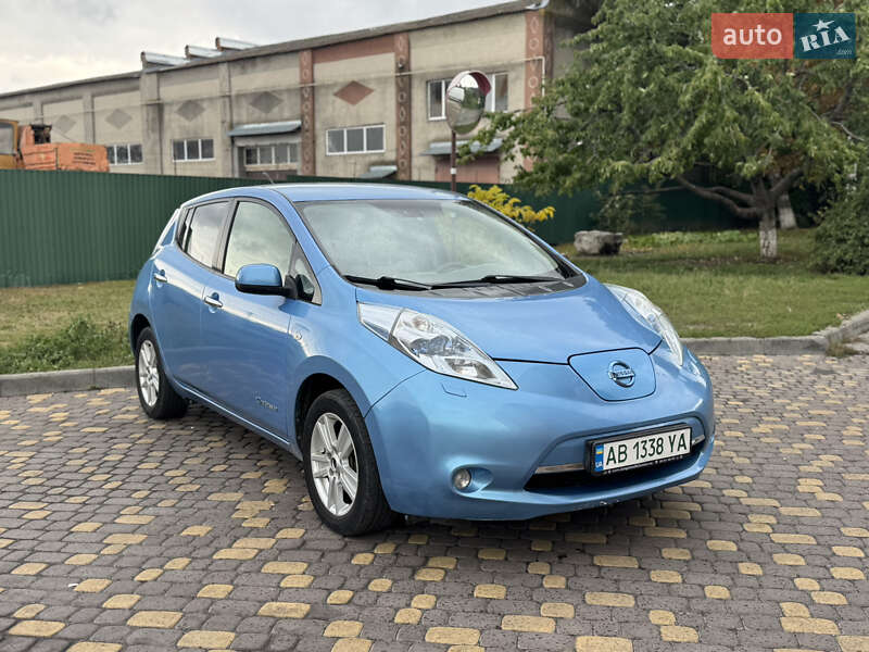 Хетчбек Nissan Leaf 2013 в Вінниці