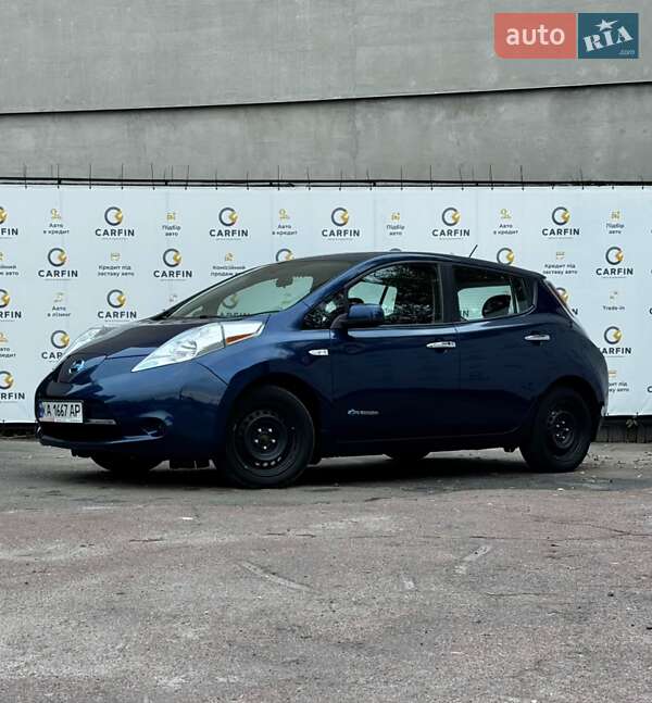 Хэтчбек Nissan Leaf 2016 в Киеве Хэтчбек Nissan Leaf 2016 в Киеве