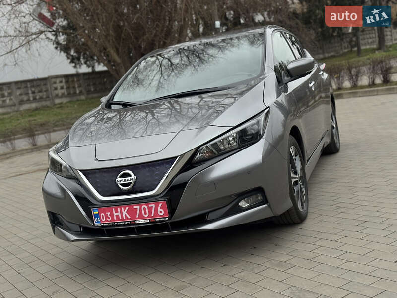 Хетчбек Nissan Leaf 2021 в Луцьку Хетчбек Nissan Leaf 2021 в Луцьку