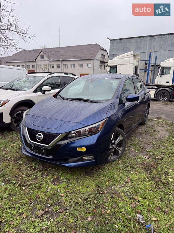 Хэтчбек Nissan Leaf 2022 в Черкассах