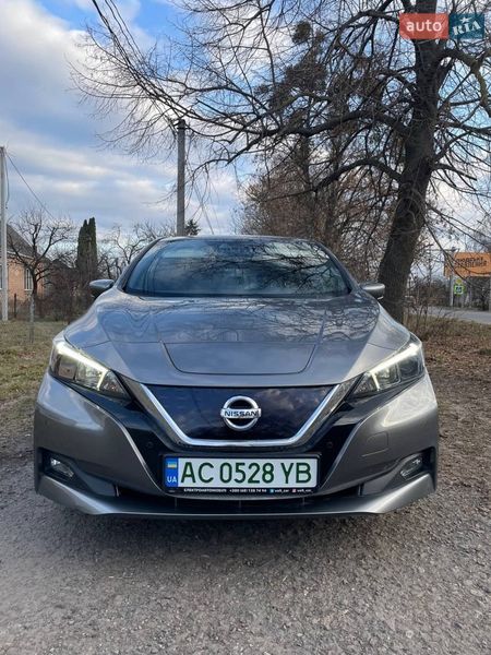 Хэтчбек Nissan Leaf 2018 в Луцке Хэтчбек Nissan Leaf 2018 в Луцке