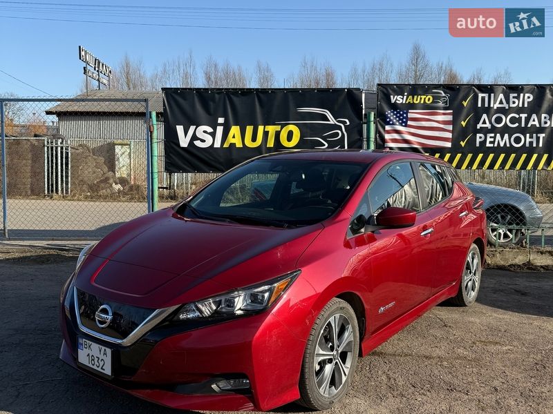 Хэтчбек Nissan Leaf 2018 в Ровно