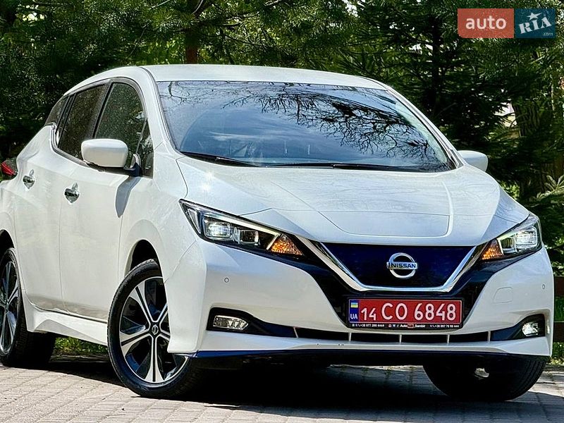 Хетчбек Nissan Leaf 2020 в Самборі