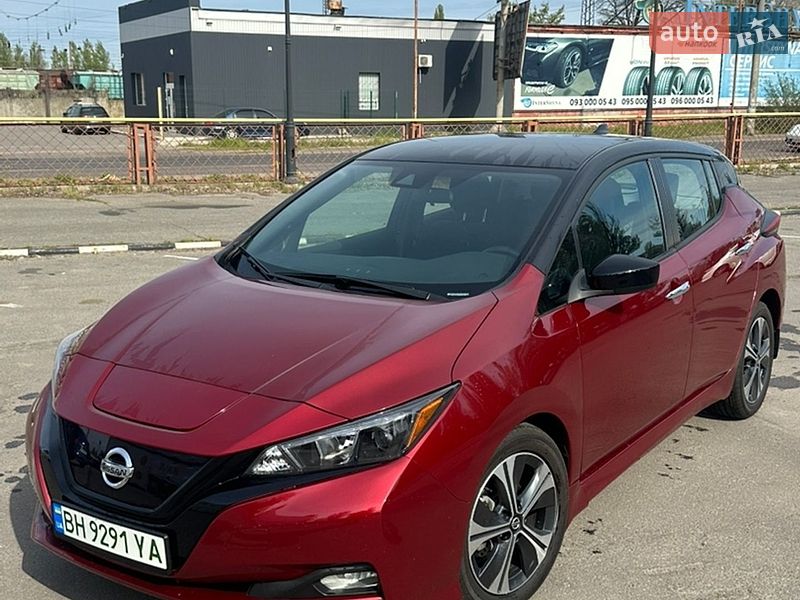 Хэтчбек Nissan Leaf 2021 в Одессе