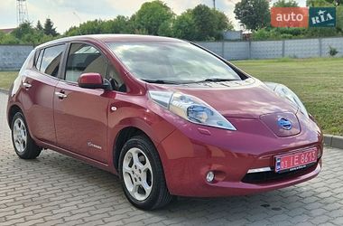 Хетчбек Nissan Leaf 2015 в Радехові