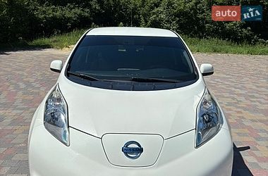 Хэтчбек Nissan Leaf 2016 в Тернополе