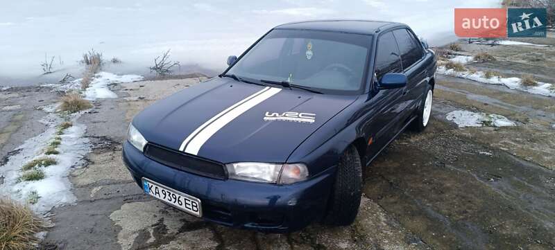 Седан Subaru Legacy 1998 в Беляевке