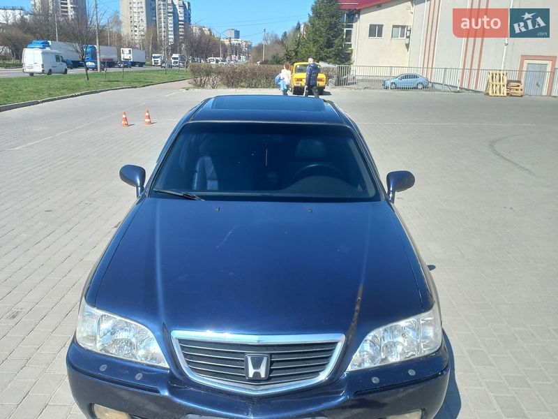 Седан Honda Legend 2000 в Львове